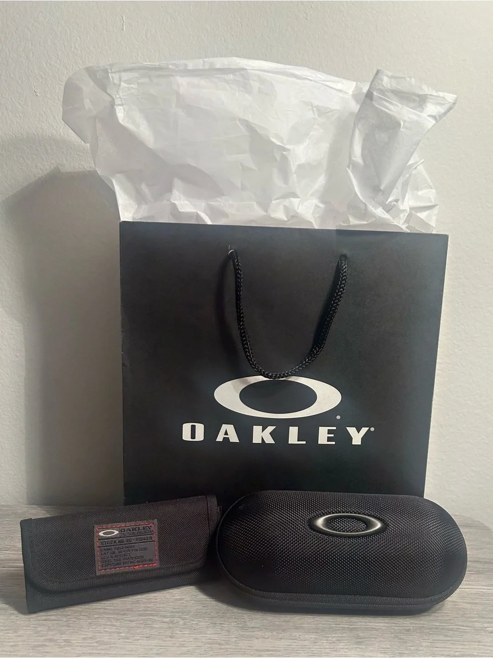 Oakley White/Grey Flak Mirror Polarized Sunglasses.